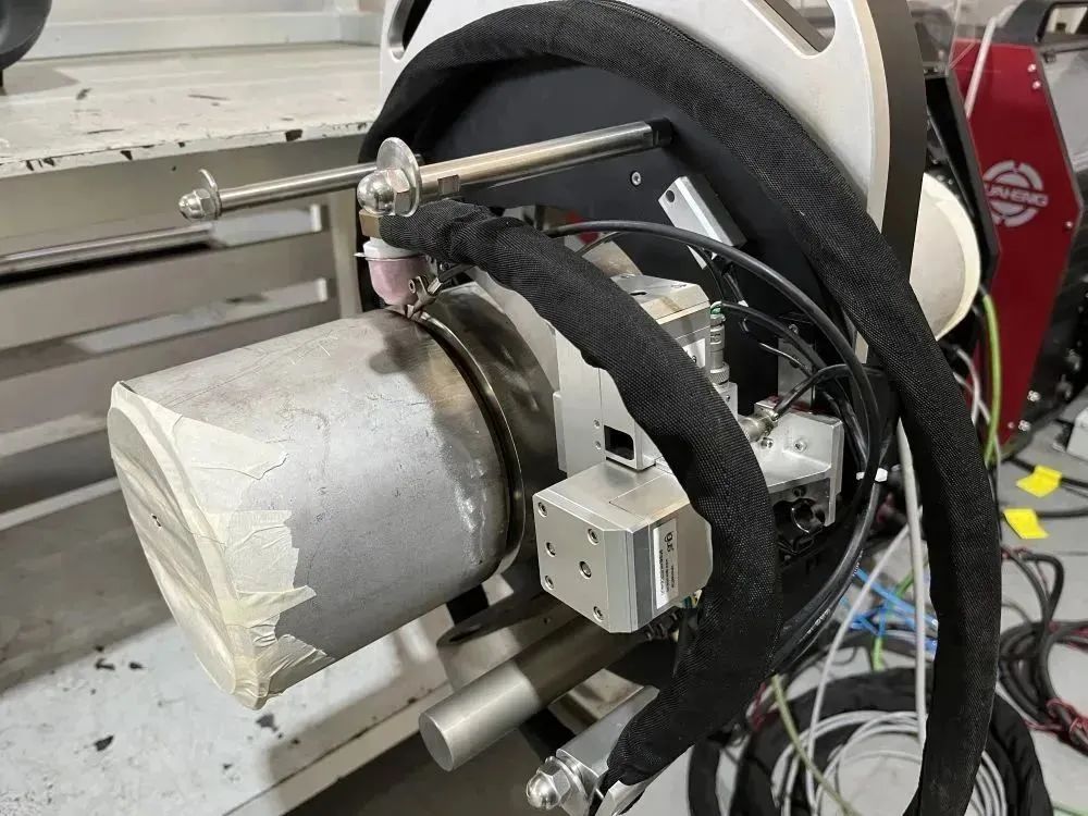 1690936287565297.jpg 640.jpg